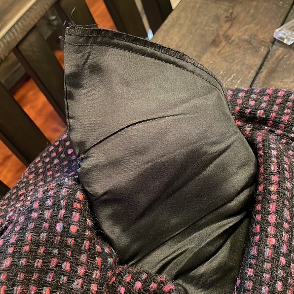 1980s Sak’s Fifth Avenue jacket. Size 8 - please see measurements below. - Picture 10 of 12